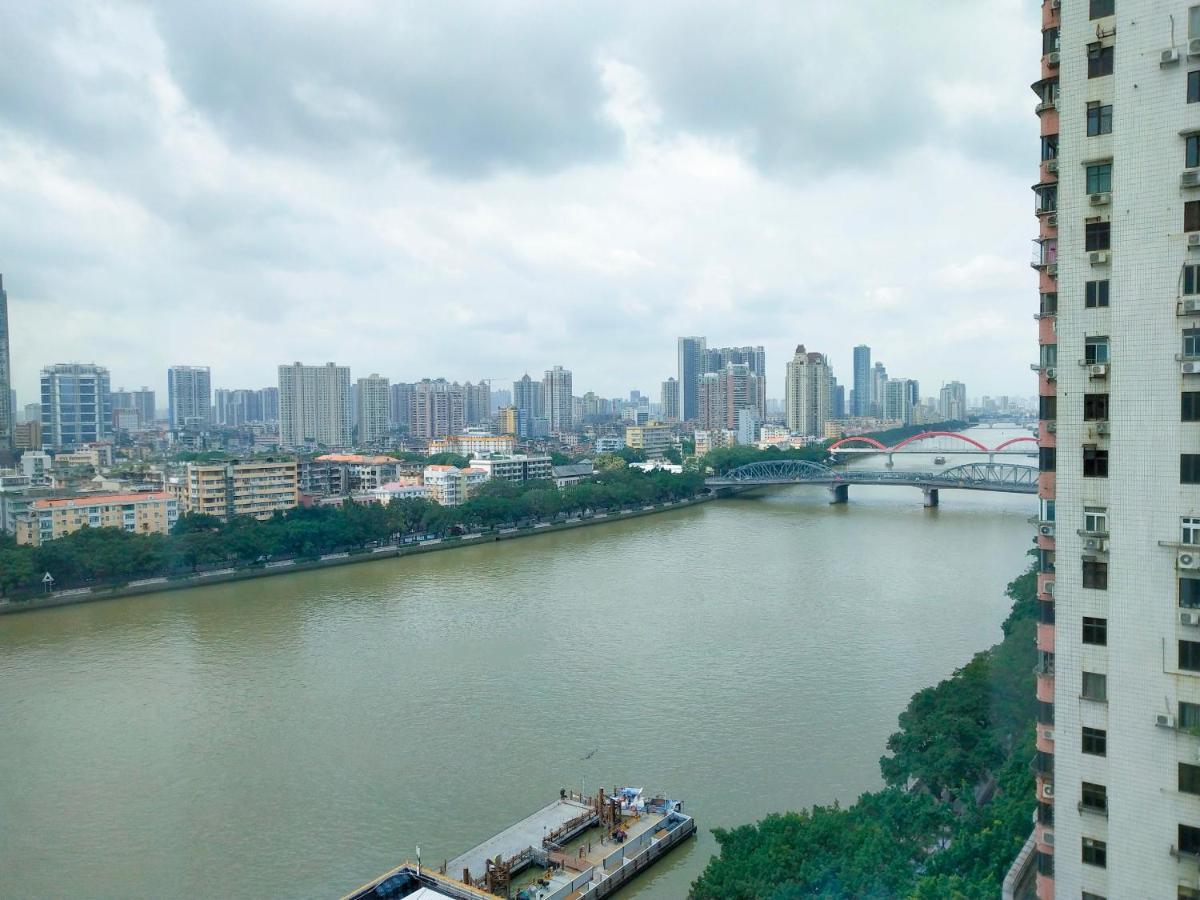 Howard Johnson Riverview Hotel Guangzhou Exterior photo